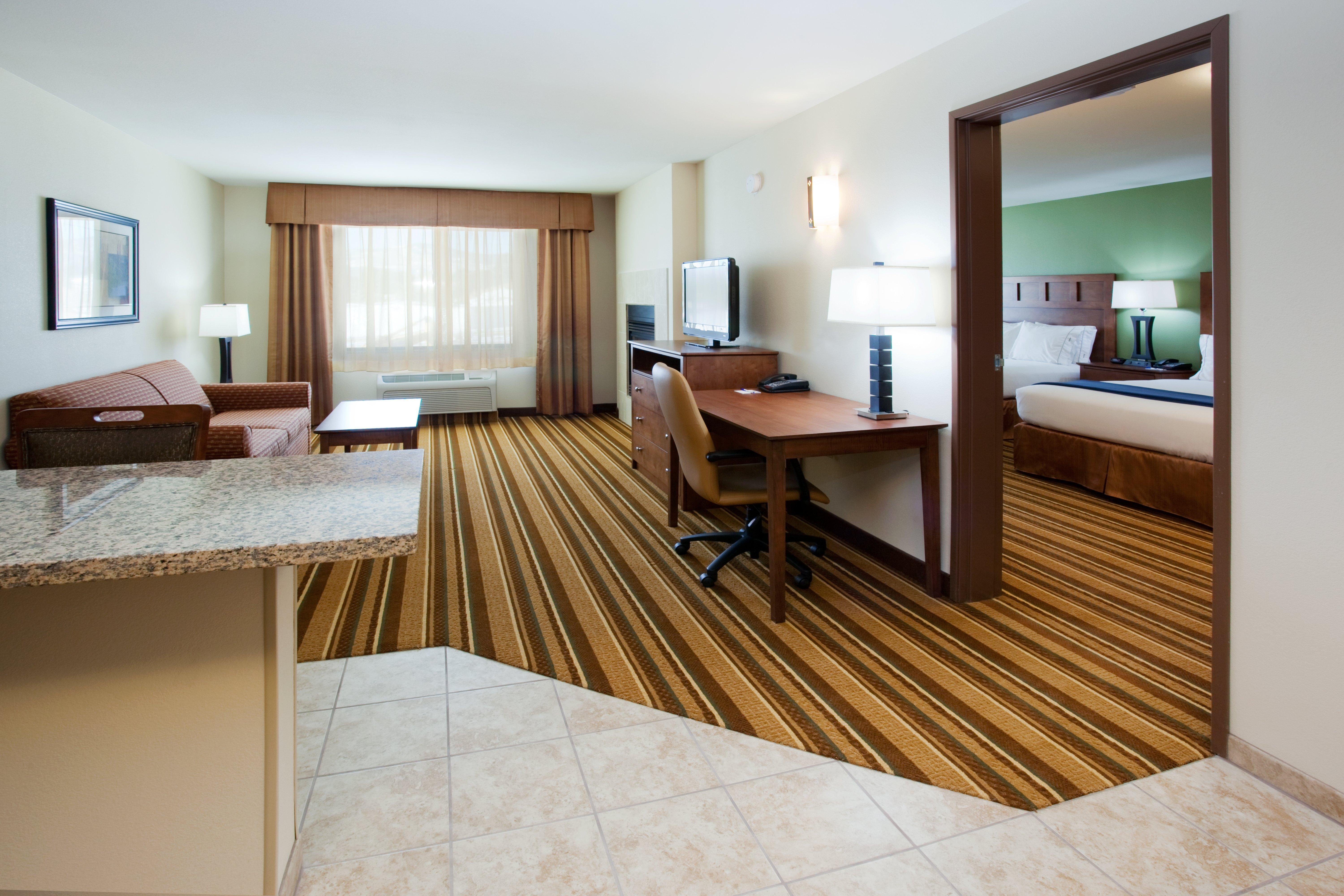 Holiday Inn Express And Suites Los Alamos Entrada Park By Ihg Екстер'єр фото
