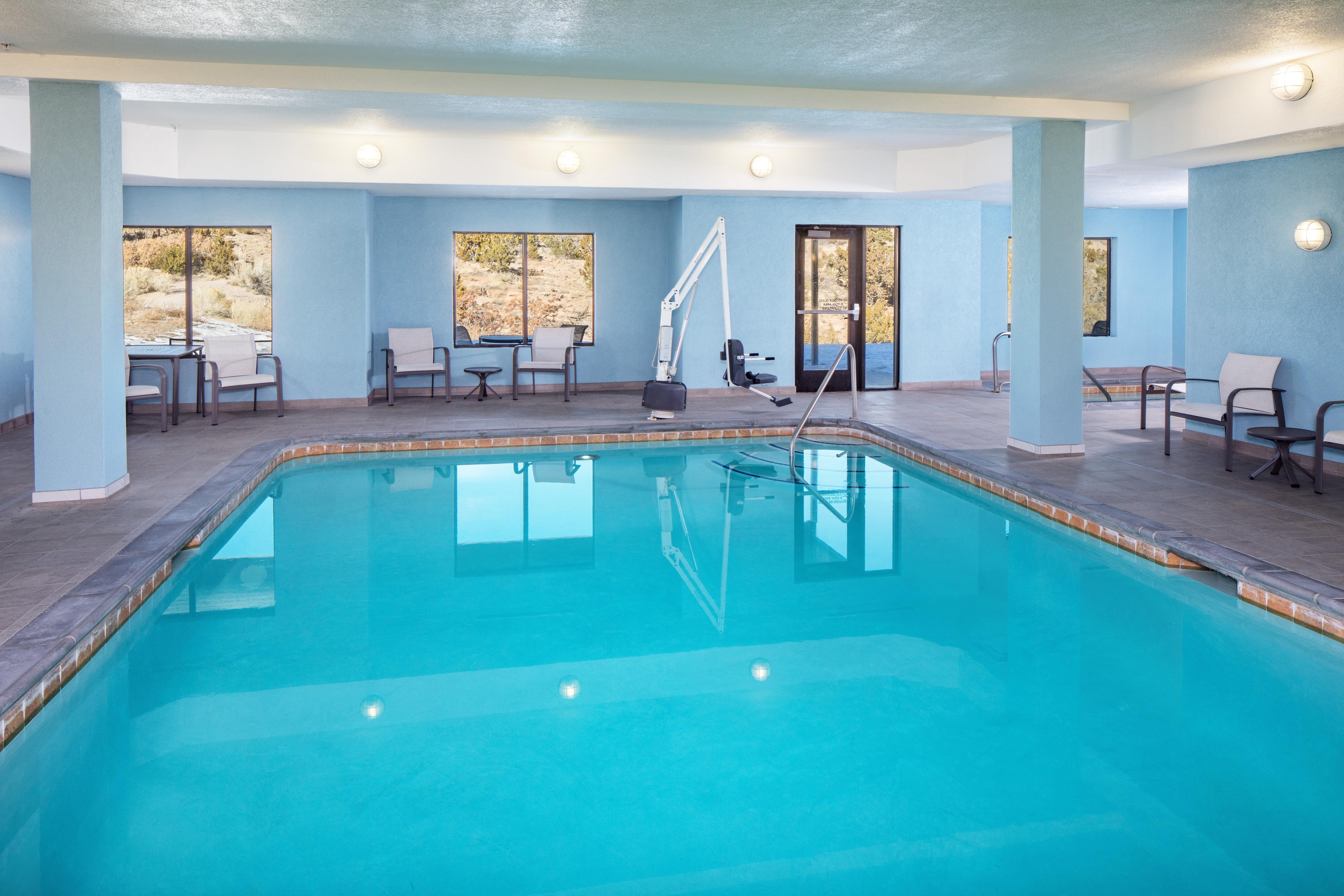 Holiday Inn Express And Suites Los Alamos Entrada Park By Ihg Екстер'єр фото